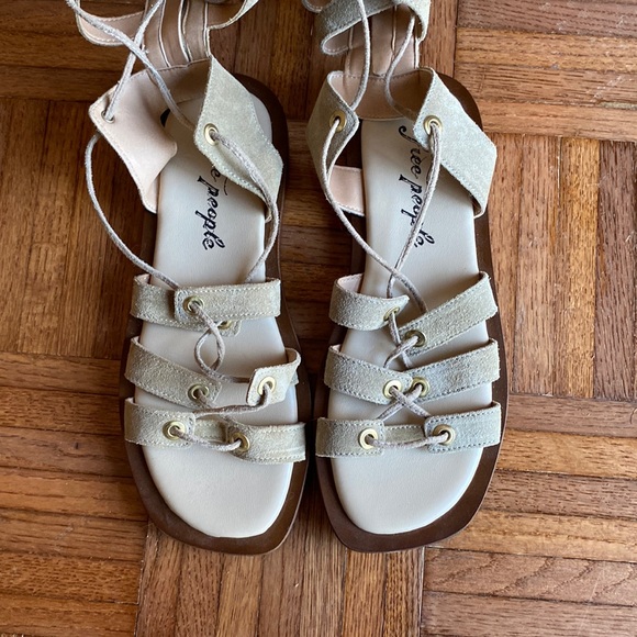 NWOT Free people gladiator tall suede sandals - Picture 3 of 6